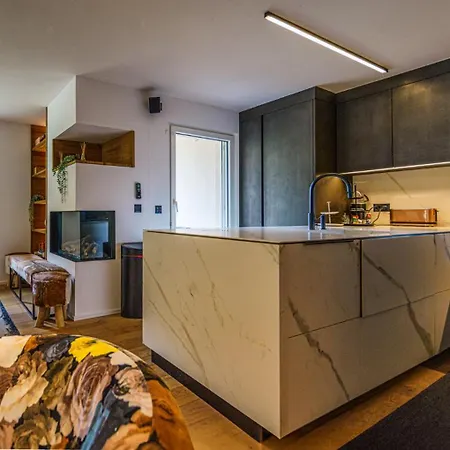 Luxury Mountain Apartment With Private Sauna And Underground Parking St Moritz Exterior foto