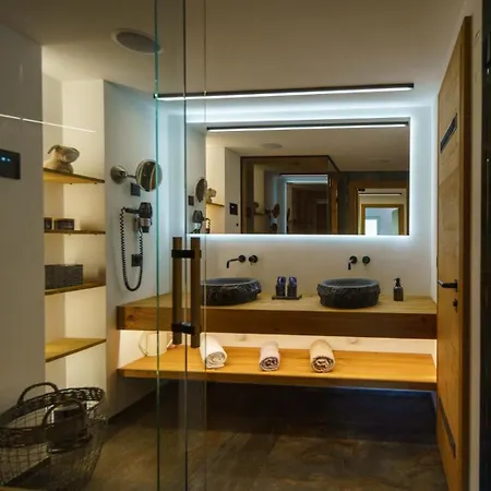 Luxury Mountain Apartment With Private Sauna And Underground Parking St Moritz Exterior foto