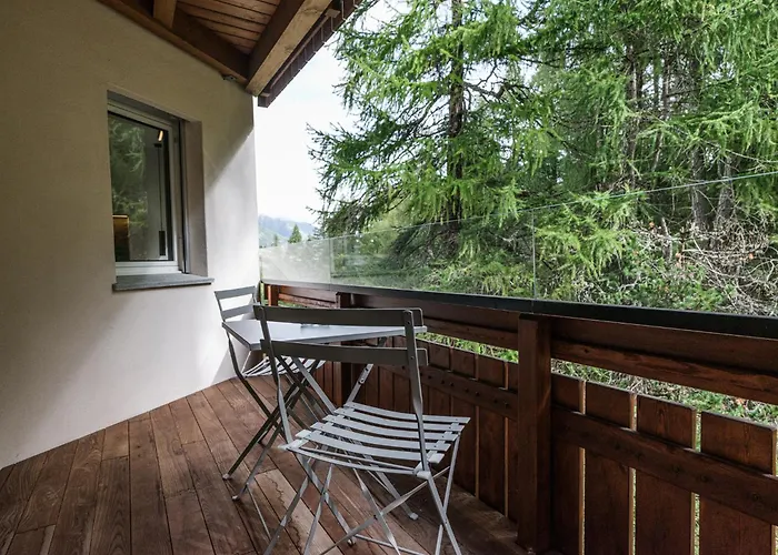 Luxury Mountain Apartment With Private Sauna And Underground Parking
