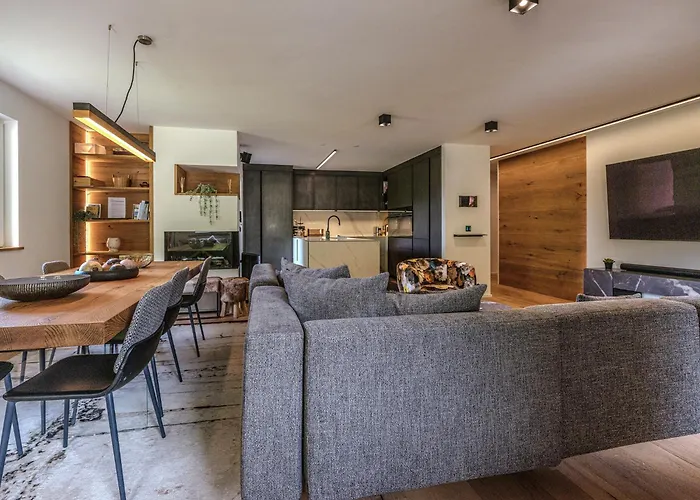 Luxury Mountain Apartment With Private Sauna And Underground Parking