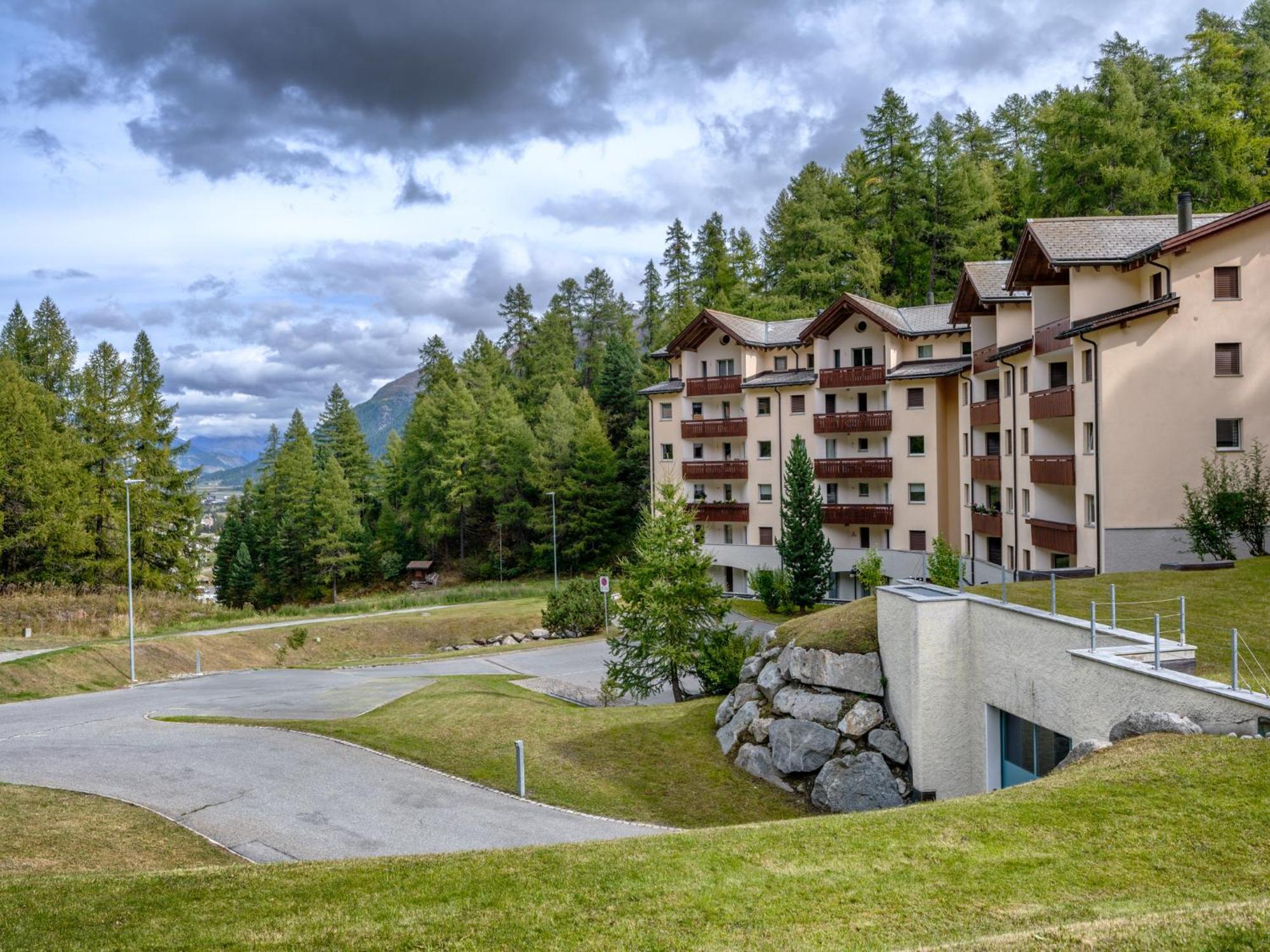 Luxury Mountain With Private Sauna And Underground Parking Appartamento