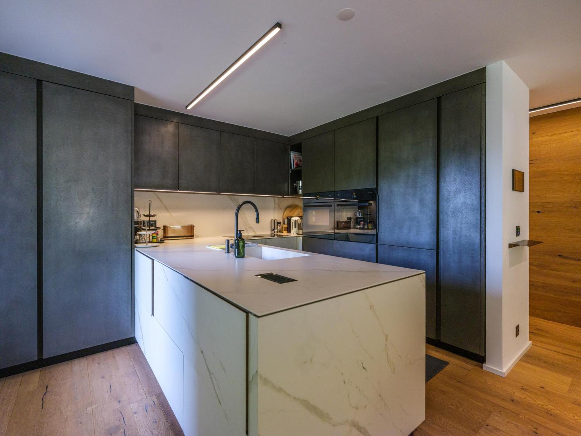 Luxury Mountain With Private Sauna And Underground Parking Appartamento