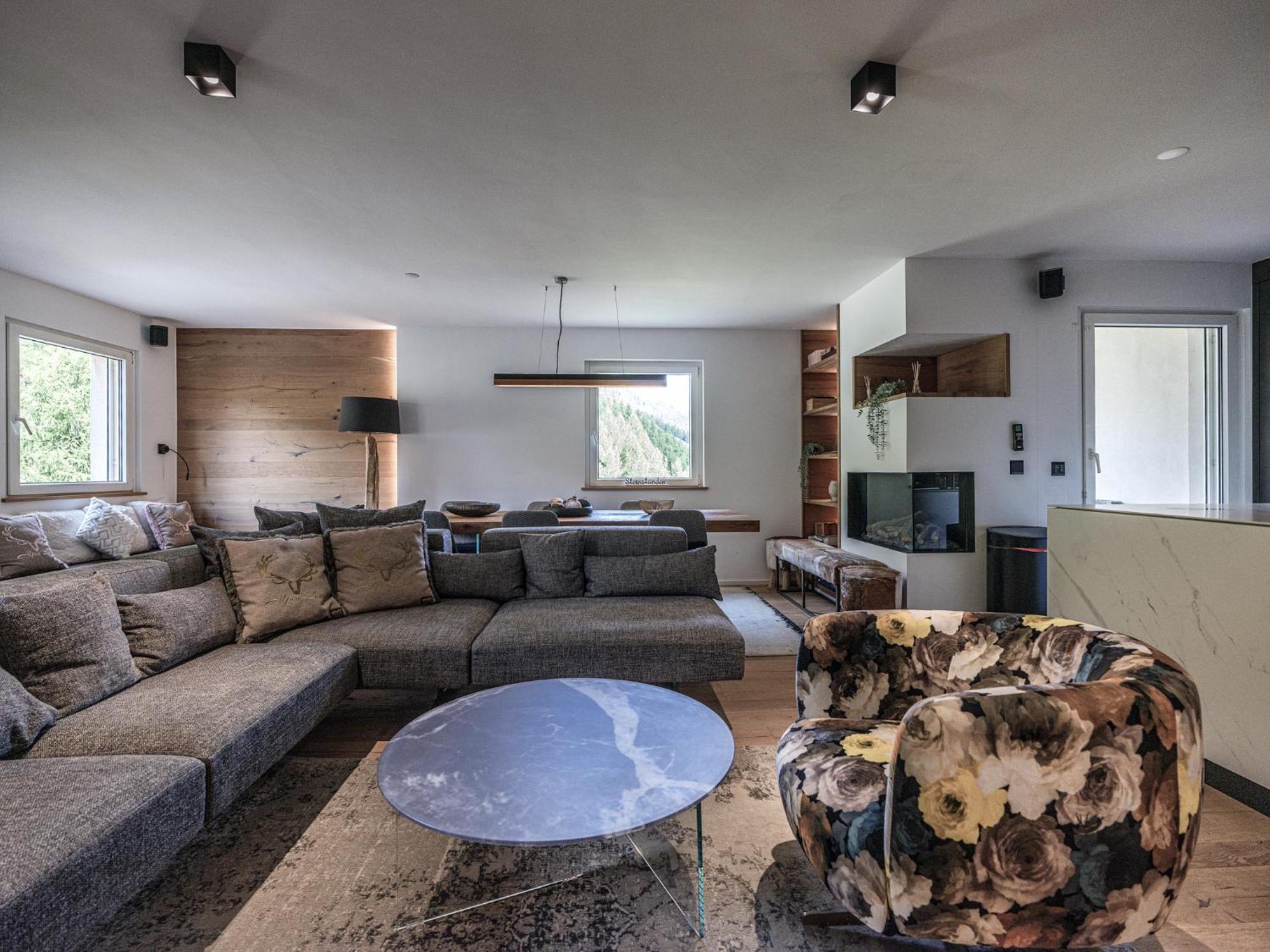 Appartamento Luxury Mountain With Private Sauna And Underground Parking Sankt Moritz